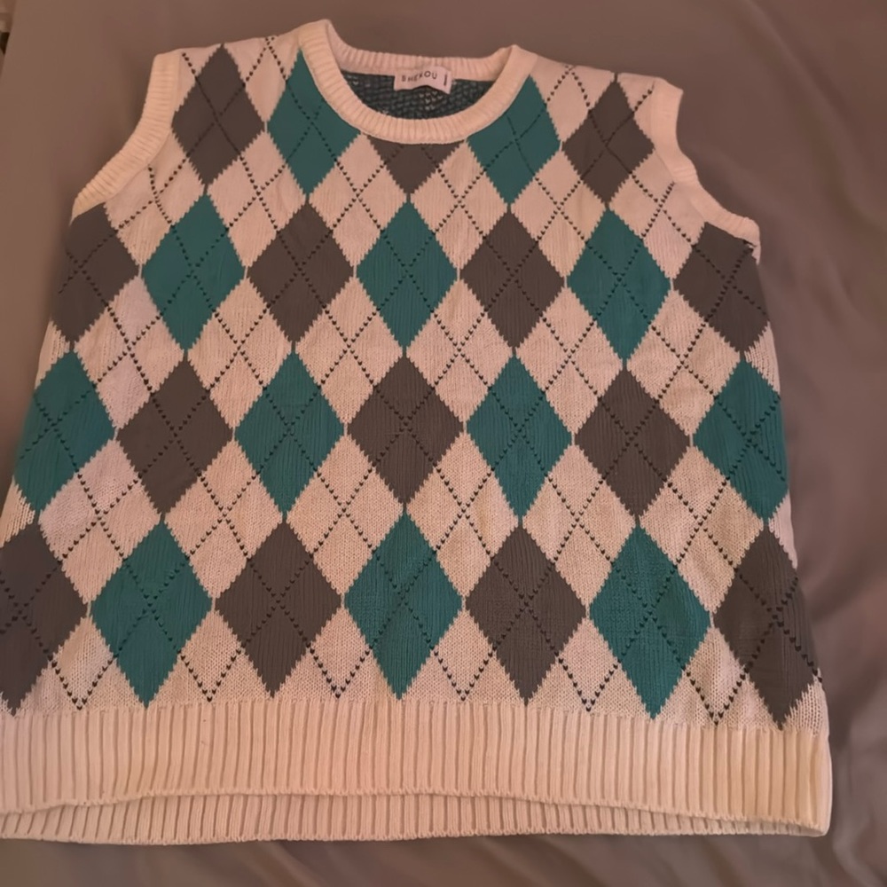 Shekou sweater vest
